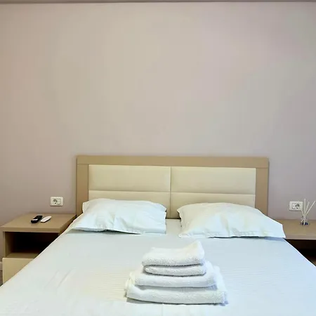 Arian Mamaia - Str D8 Apartament Năvodari